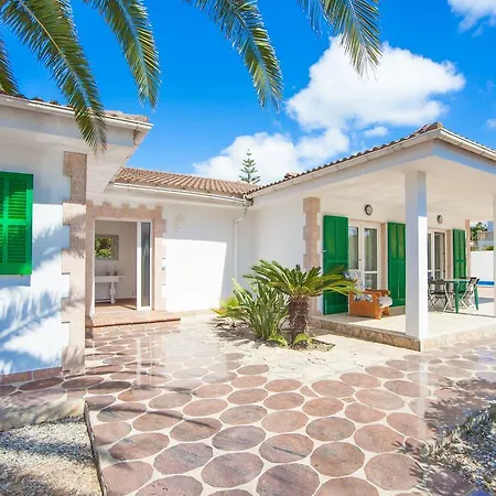 Villa Rodriguez De La Fuente 19 *